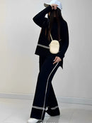Conjunto Amélie em Tricô com Suéter Mullet Gola Alta e Calça